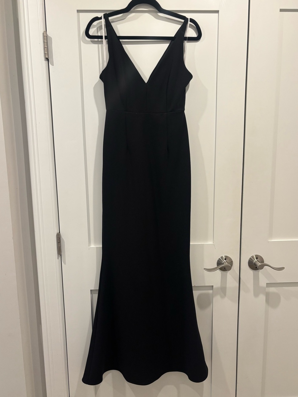 Lulus Sleeveless Black V-Neck Evening Dress Size S